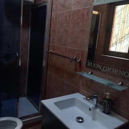 Orange 酒店 地拉那